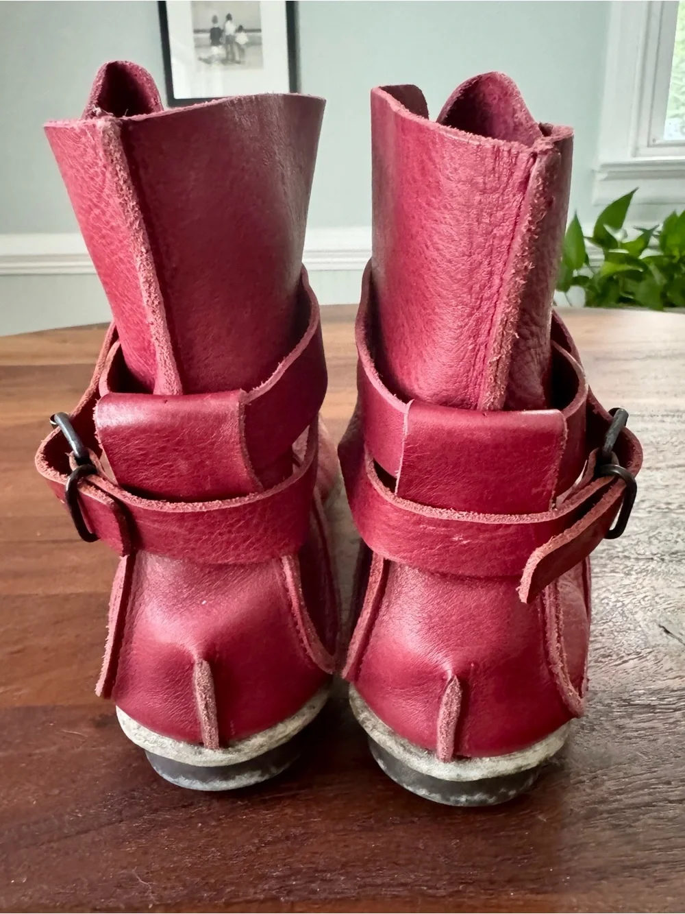 Trippen Women's Leather Strap Ankle Boots Size EU 41 Mild Wine (red) w/box EUC